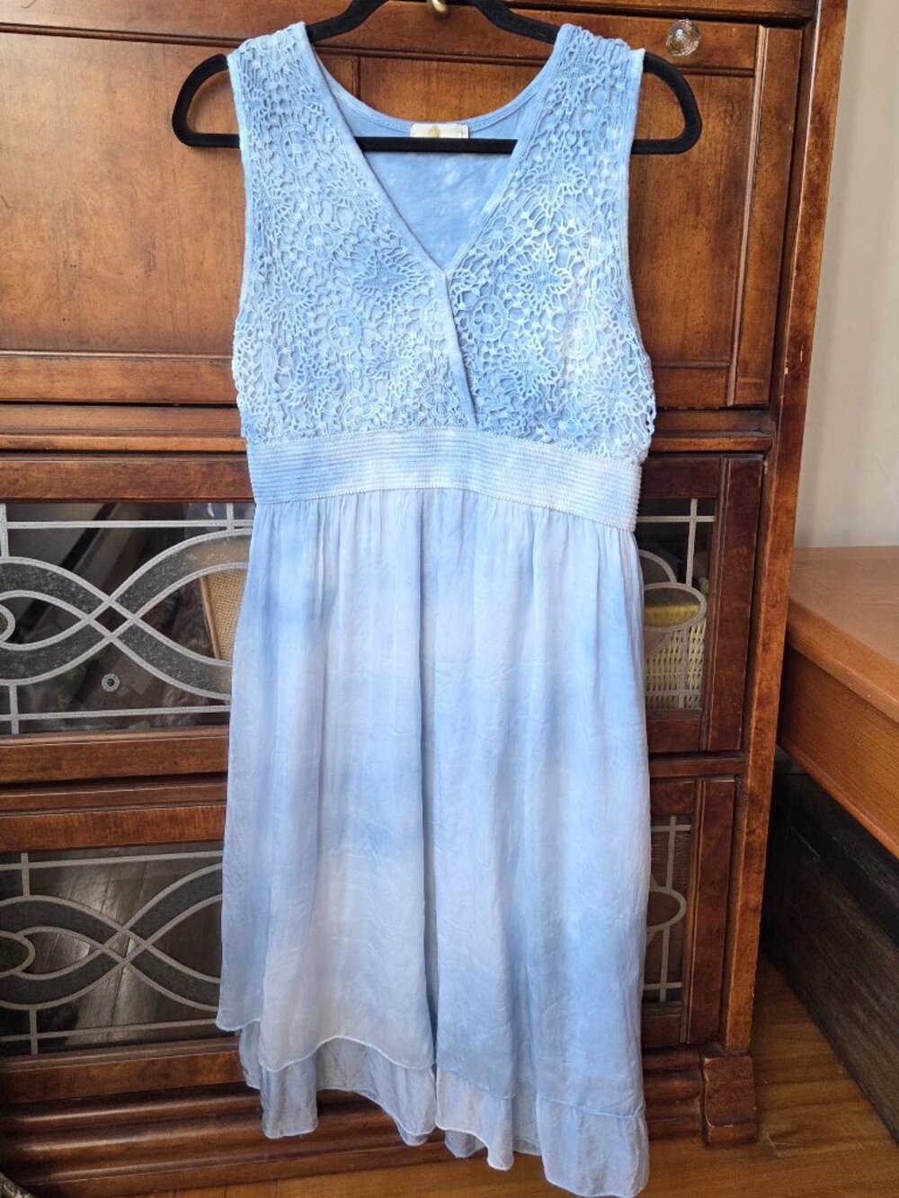 Gorgeous Silk Blend Light Blue Sleeveless Dress
